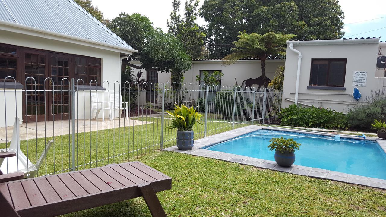 39 On Nile Guest House Port Elizabeth Esterno foto